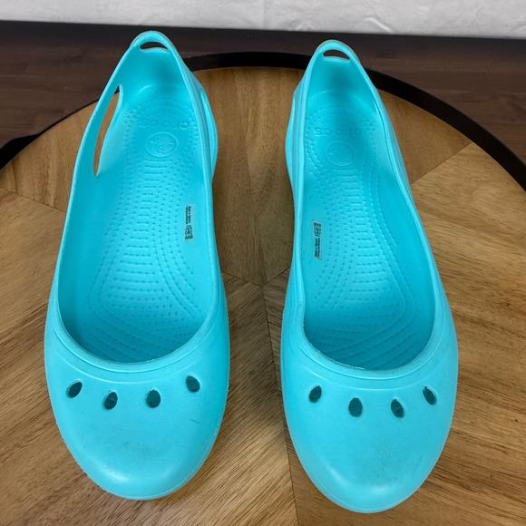 Crocs Women's Flats Ballet Shoes Turquoise Blue Size W10 Comfort Casual - Picture 1 of 8